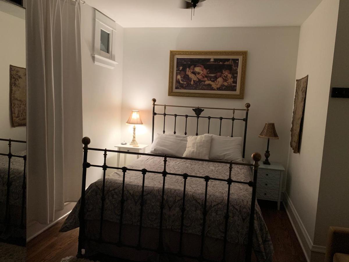 Oak Park Beauties - Tree Lined Streets - Walkable Apartment ภายนอก รูปภาพ